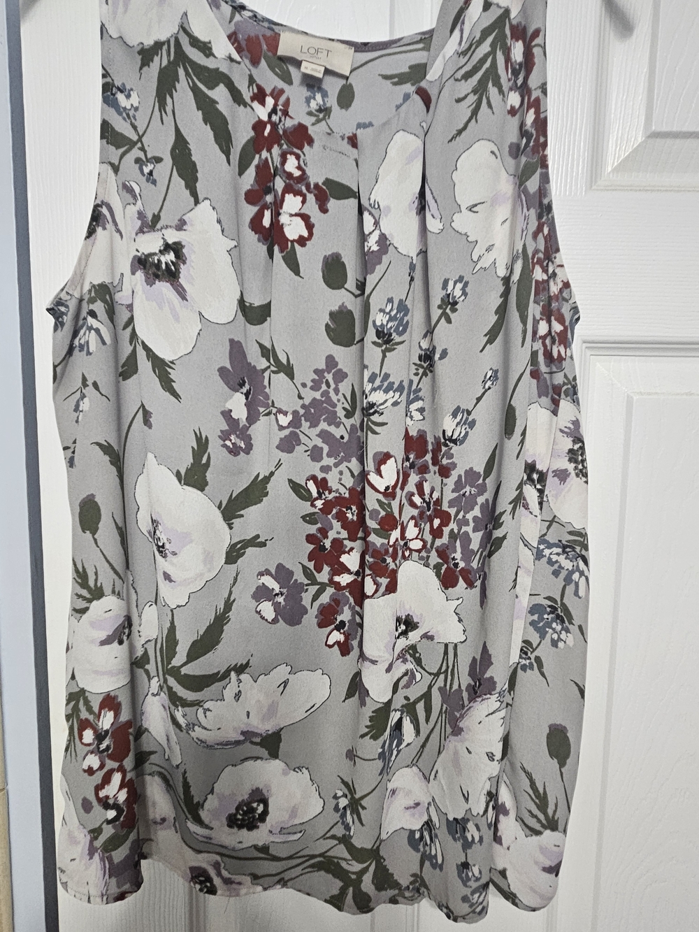 LOFT Gray Floral Sleeveless Camisole with Burgundy Accents